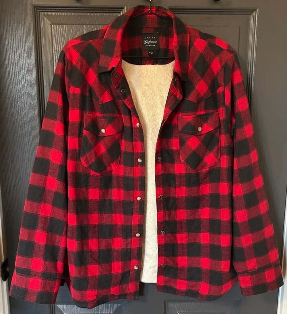 JACHS Girlfriend Red and Black Buffalo Plaid Sherpa Lined Flannel Shirt Jacket